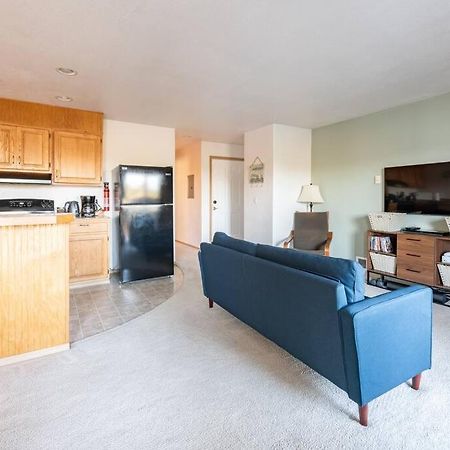 Cozy 2 Bedroom Condo Walking Distance From The Beach Ocean Shores Eksteriør billede