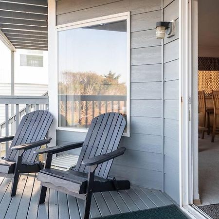 Cozy 2 Bedroom Condo Walking Distance From The Beach Ocean Shores Eksteriør billede
